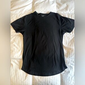 🚨 SALE 🚨 AO Curve-Hem Tee Cuts Clothing, Large, Black